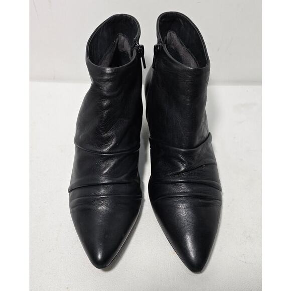 Miz Mooz Women's Ruched Leather Ankle Boots Black Sz 41 - Picture 2 of 9